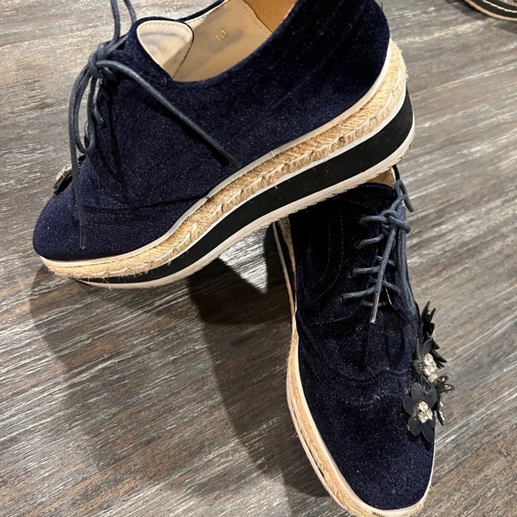 Nordstrom Brand Chesty sneaker. Great condition - Picture 3 of 8